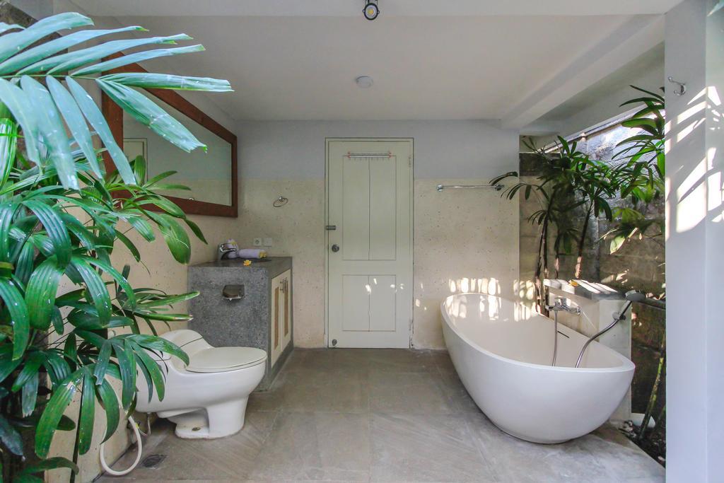 Villa La Luvier Canggu Esterno foto