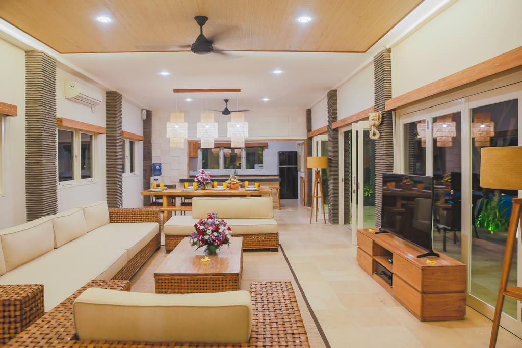 Villa La Luvier Canggu Esterno foto